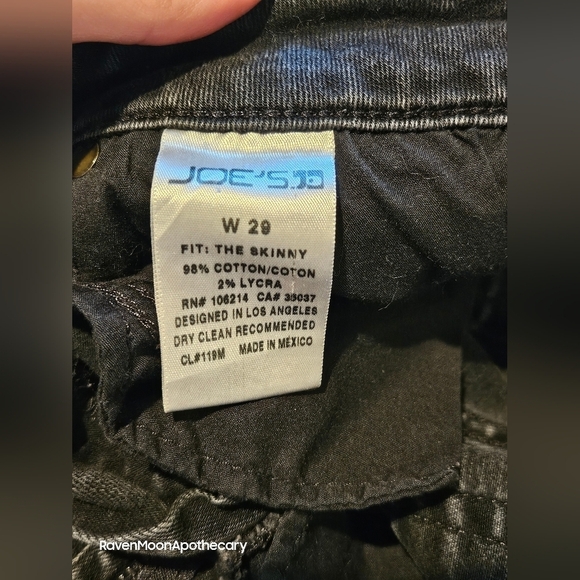 Joe's Black Skinny Jeans - Picture 6 of 10